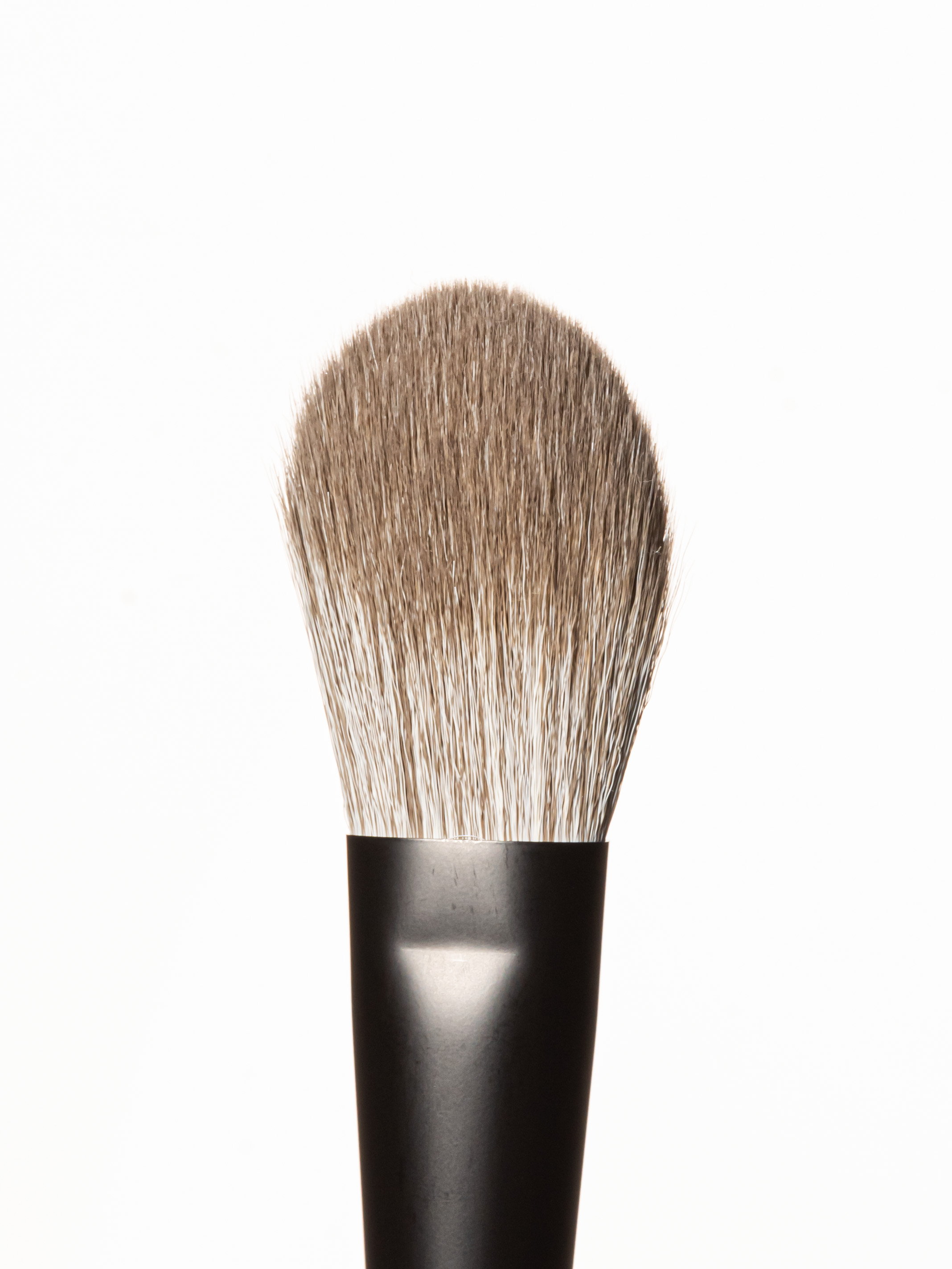 BEAUTYDRUGS Makeup Brush 12 Blush Brush     